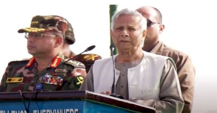 সার্বভৌমত্ব রক্ষায় সেনাবাহিনীকে সদা প্রস্তুত থাকার নির্দেশ প্রধান উপদেষ্টার