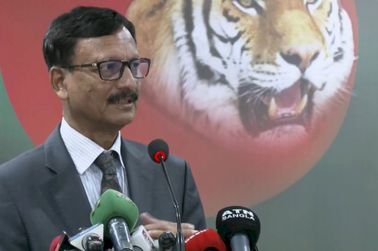 শিগগিরই রোডম্যাপ, দ্রুত নির্বাচিত সরকারের কাছে ক্ষমতা হস্তান্তর: উপদেষ্টা