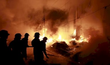 সেদিন মুহূর্তেই নেভানো হয় আলো, শাপলা হয়ে ওঠে রক্তাক্ত ময়দান