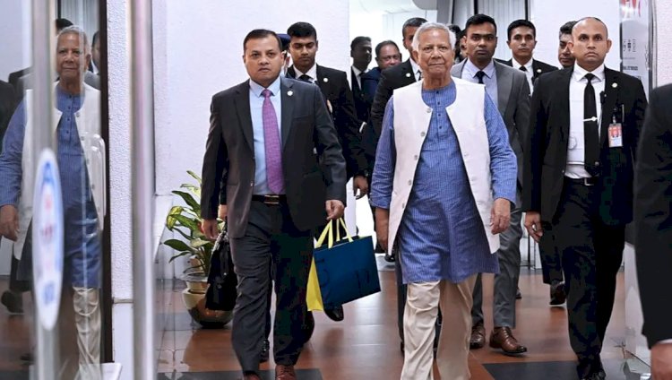 দেশে ফিরলেন প্রধান উপদেষ্টা