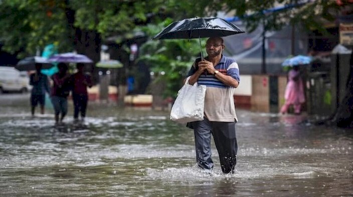 ৩ বিভাগে অতিভারী বৃষ্টির আভাস