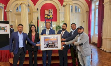 জুলাই গণঅভ্যুত্থান স্মরণে প্যারিসে আলোকচিত্র-ভিডিও প্রদর্শনী