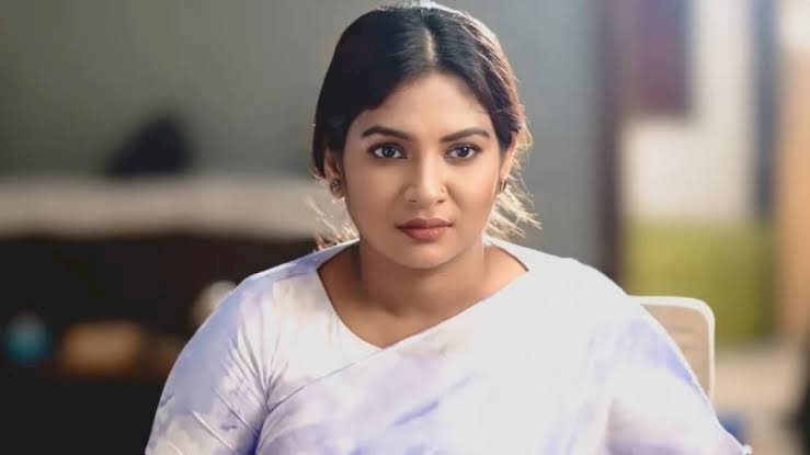 সেই নীলার গন্তব্য এখন জার্মানি!