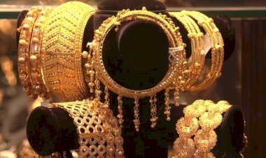 স্বর্ণের ভরি ২ লাখ ছাড়াল